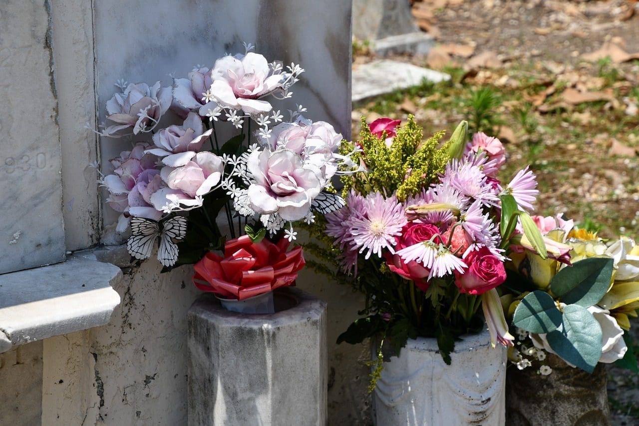 Memorial Artificial Arrangements